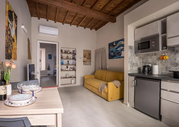 Dimora Camaldoli - Authentic Experience Апартаменты Флоренция